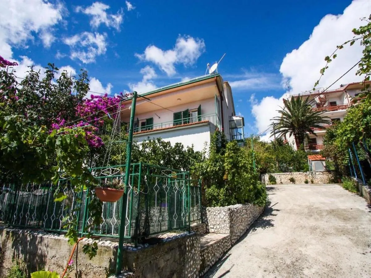 Apartments Art Trogir